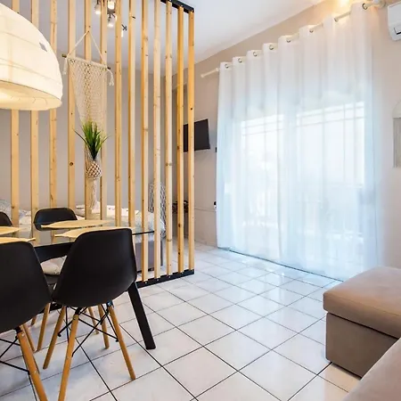 Casa Di Zou شقة Skála Marión